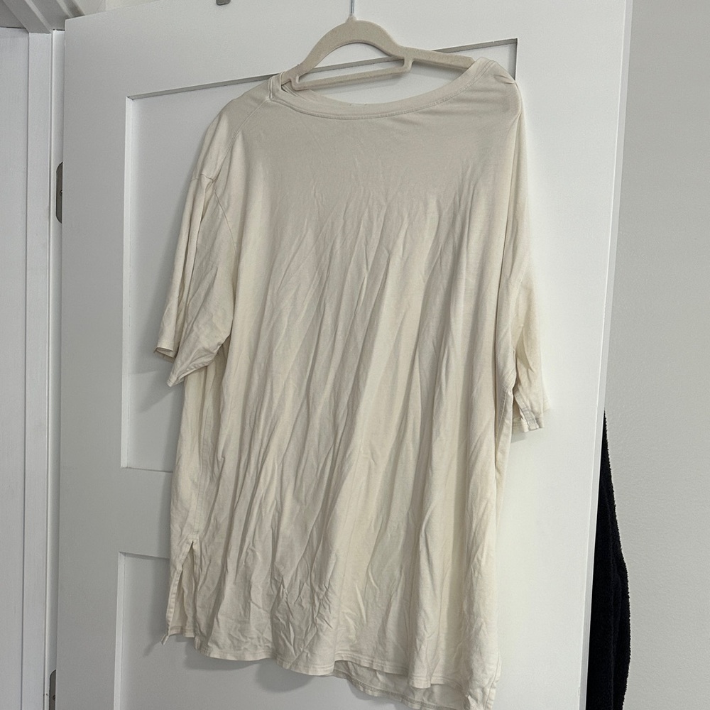 Oversize top